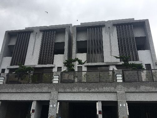 建造實況正面